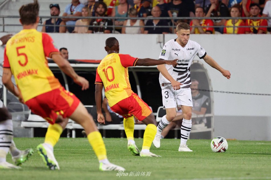 舆论的强烈 舆论的强烈