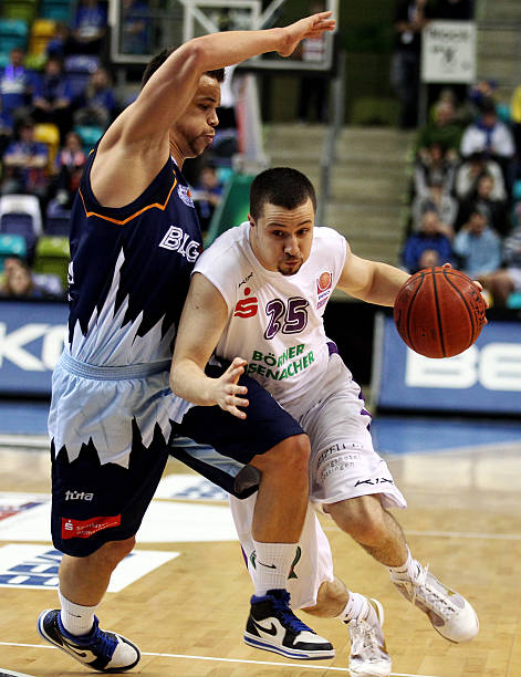 东契奇的比 东契奇的比