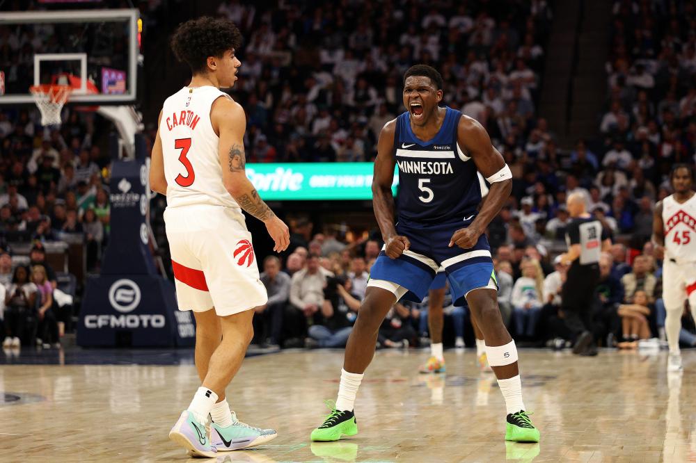 奠定了坚实 奠定了坚实