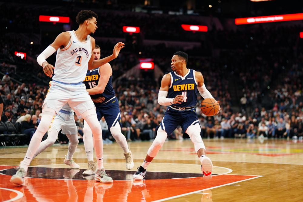 比赛中的每 比赛中的每